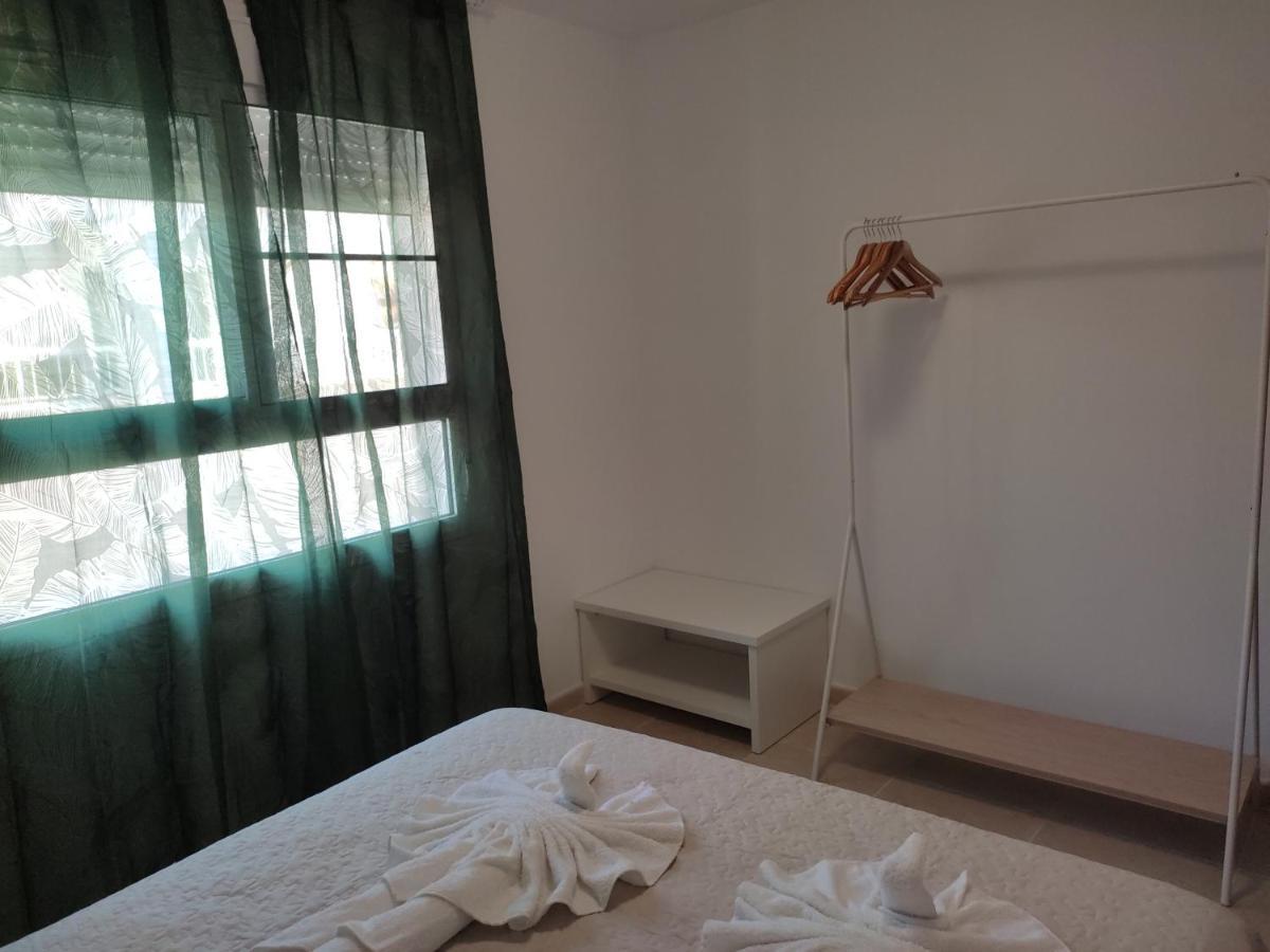 Els Pilanets Apartment ซันต์การ์เลสเดลาราปีตา ภายนอก รูปภาพ
